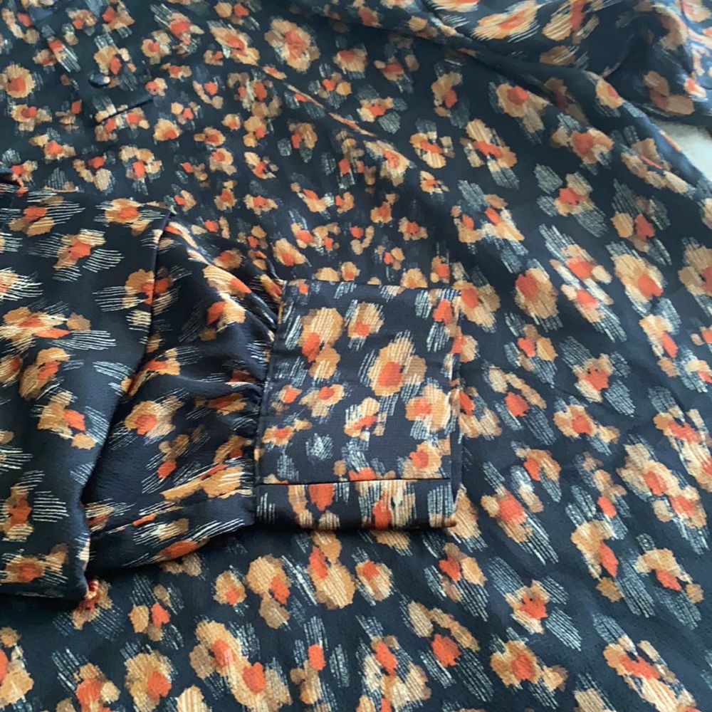 Spring ready blouse - Picture 5 of 5